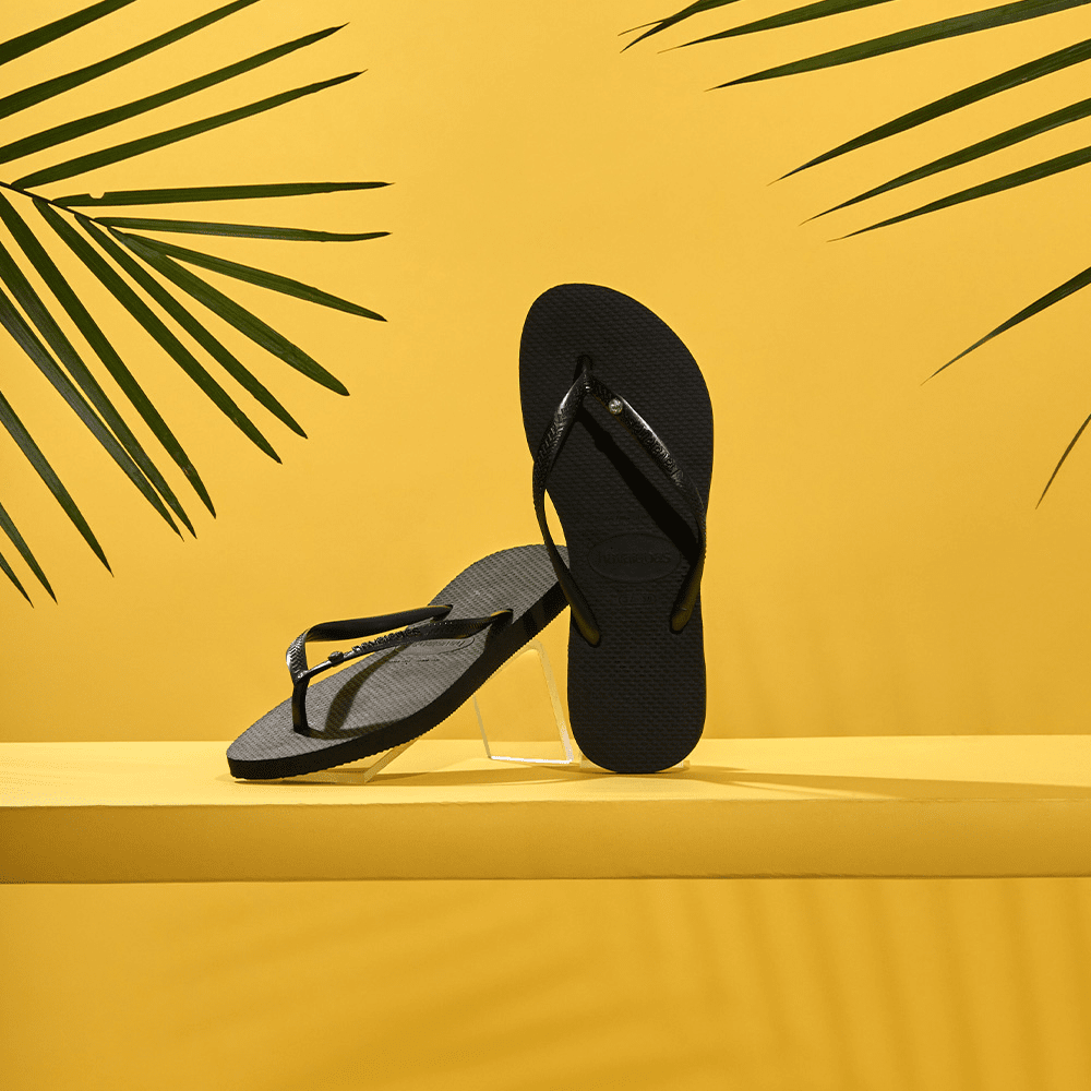Women's Slim Crystal Flip Flops - Black