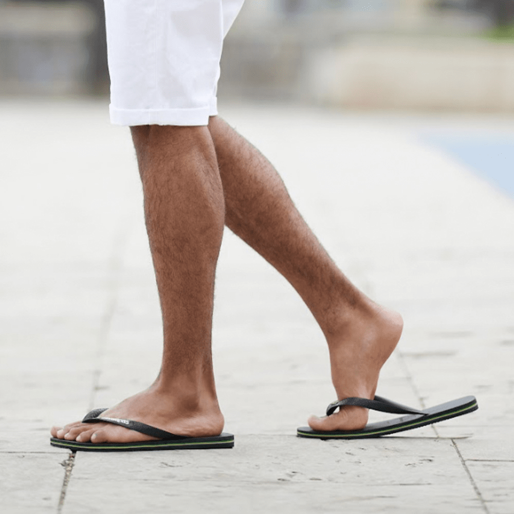 Women's Brazil Logo Flip Flops - Black/Black